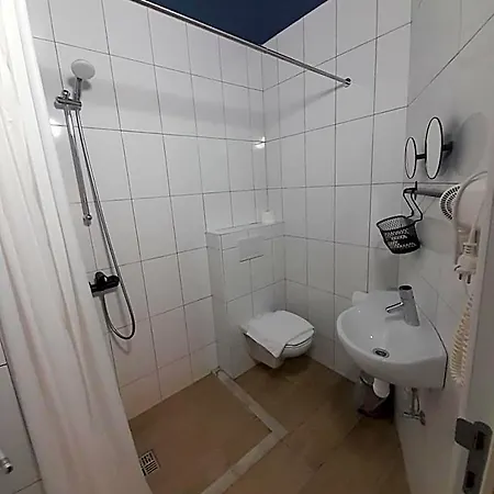 Heb 2* Ostenda
